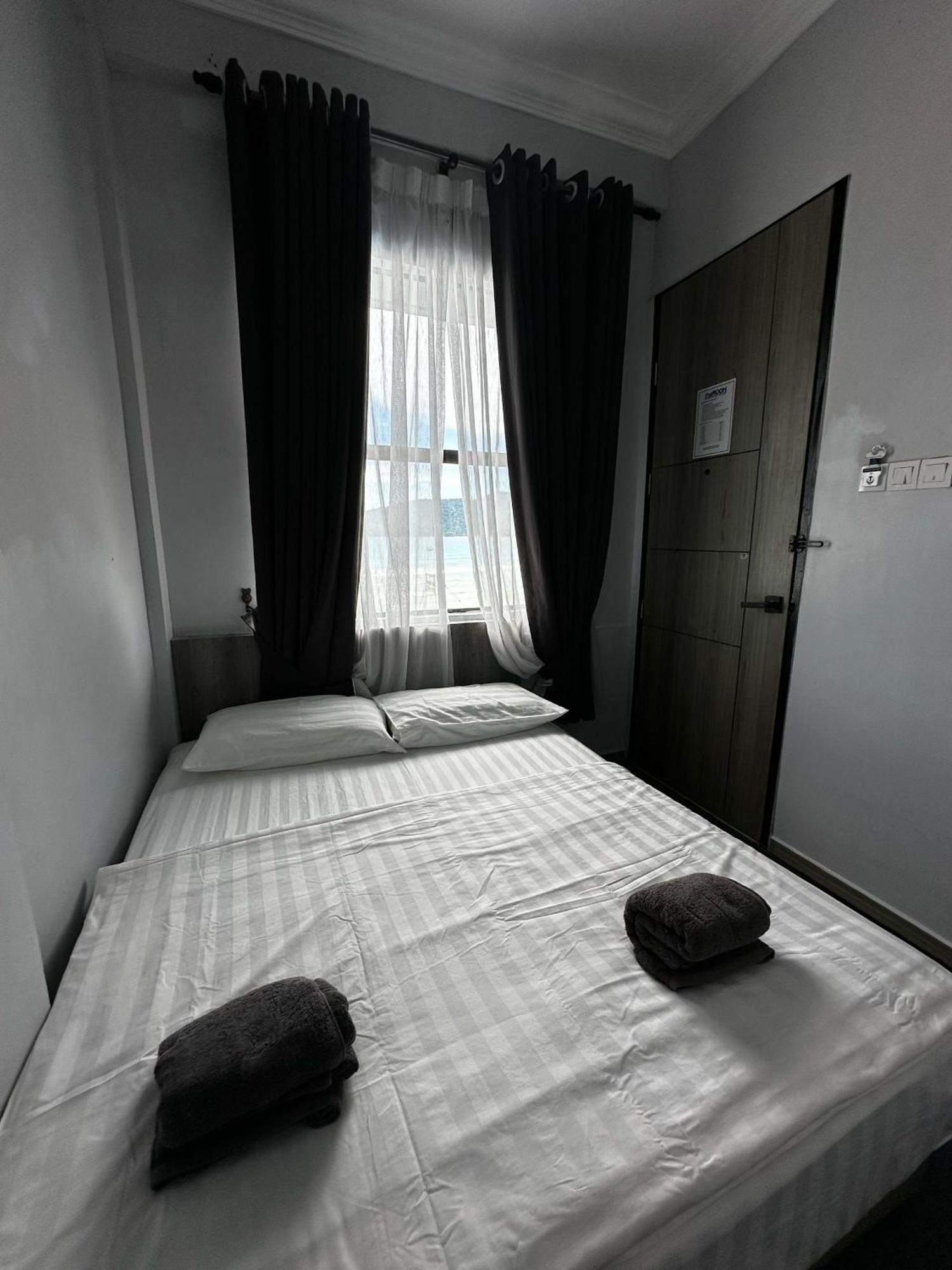 The Room Perhentian - Long Beach Kampung Kuala Besut Екстериор снимка